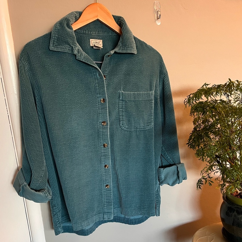 Vintage Ribbed LL Bean Button Up 100% Cotton